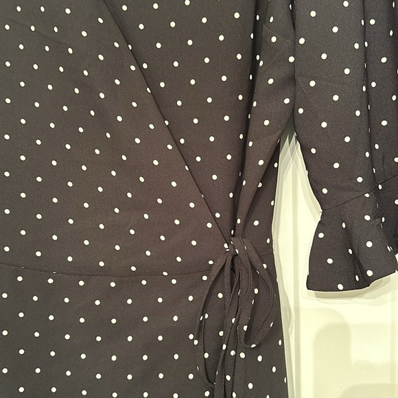 NWOT Ruffle Romper Wrap Dress - Picture 6 of 9